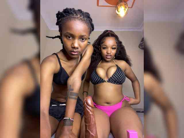 Yourdolls webcam