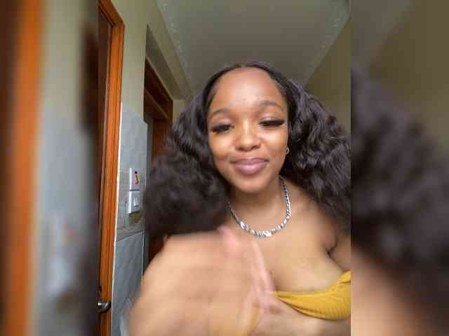 Yourdolls webcam