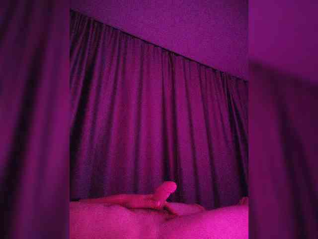 Alex-AU Sex Cam Show