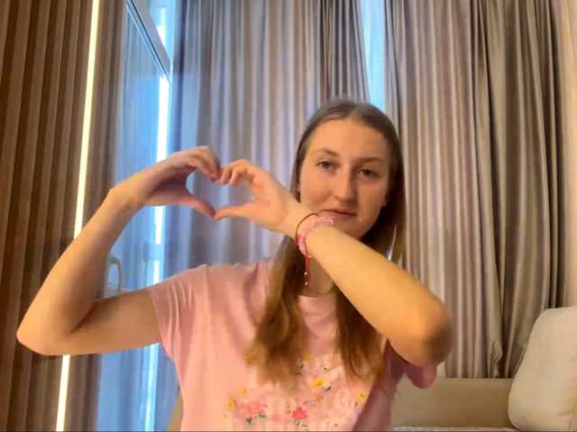 DionneCrum