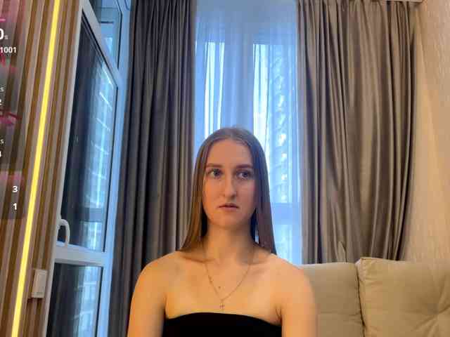 DionneCrum webcam