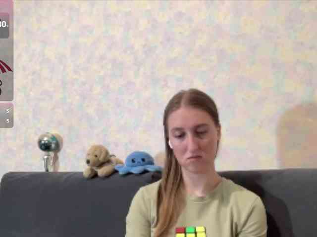 DionneCrum webcam