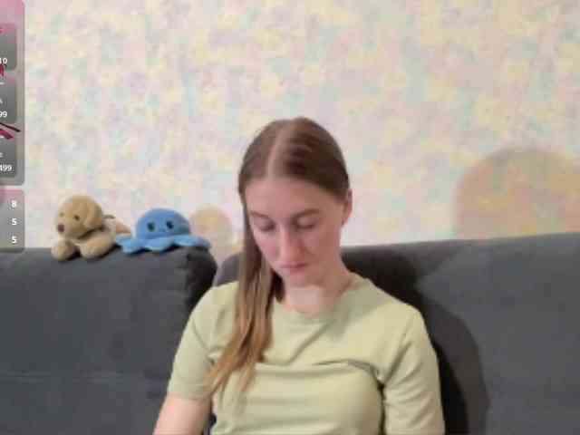 DionneCrum webcam