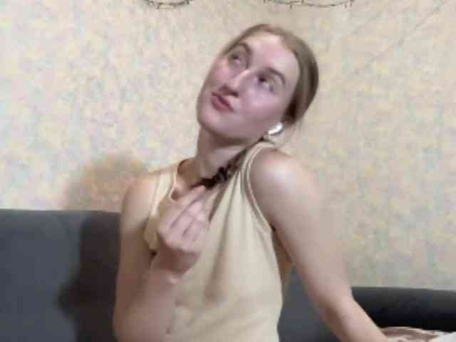 DionneCrum Sex Cam Show