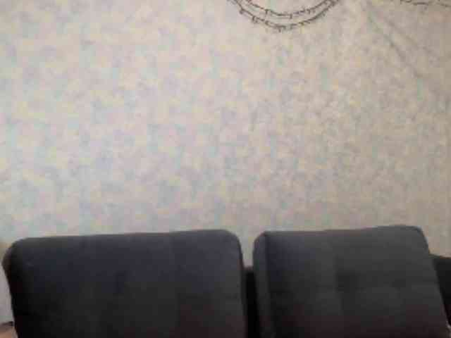 DionneCrum webcam