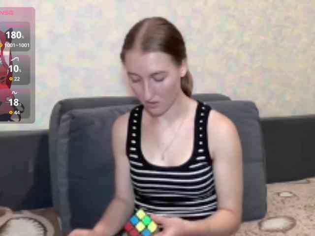 DionneCrum webcam