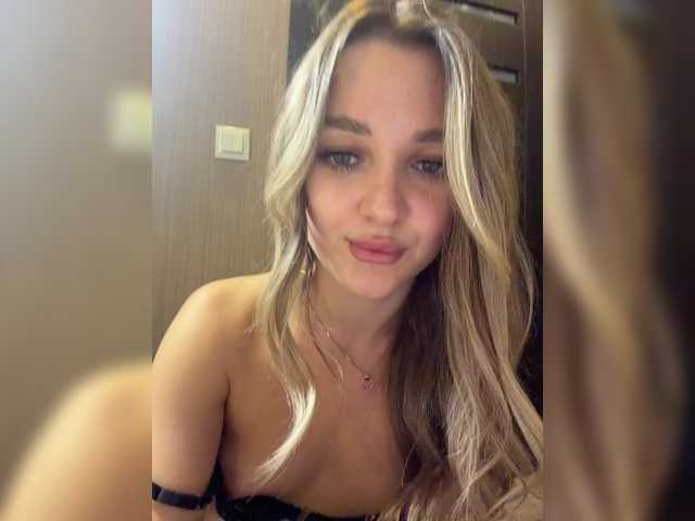 Aven7, modelo webcam