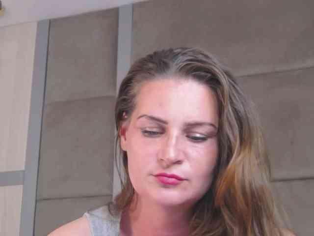 Modelo: CassieSugar