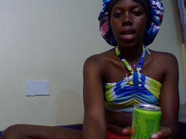 cute-lotty live cam on BongaCams