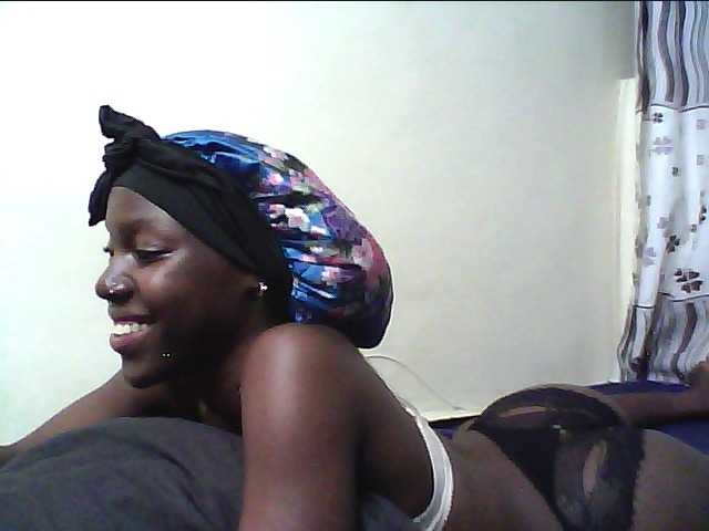 cute-lotty live cam on BongaCams