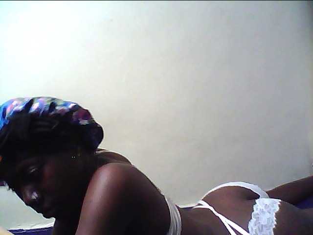 cute-lotty live webcam show
