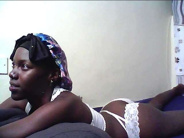 cute-lotty live webcam show