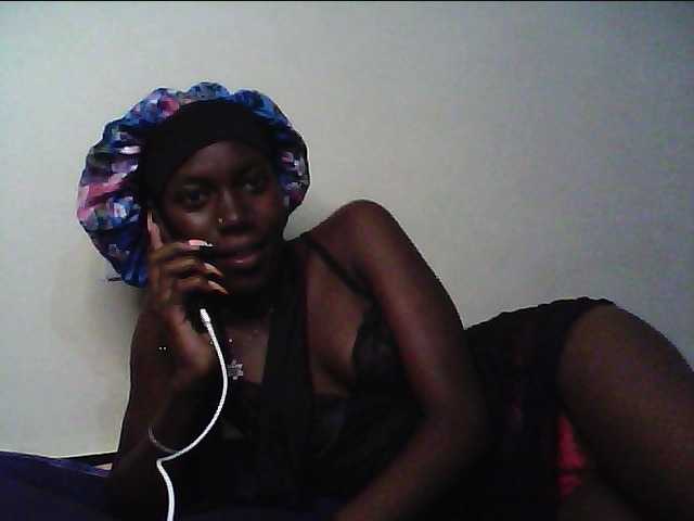cute-lotty live cam on BongaCams