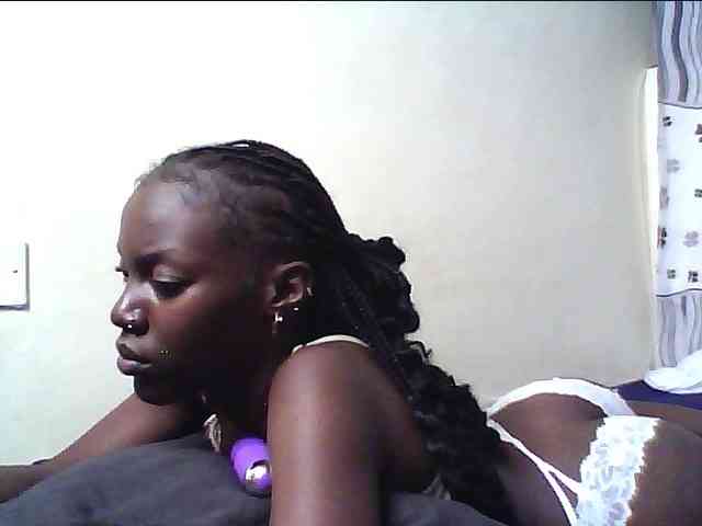 cute-lotty webcam
