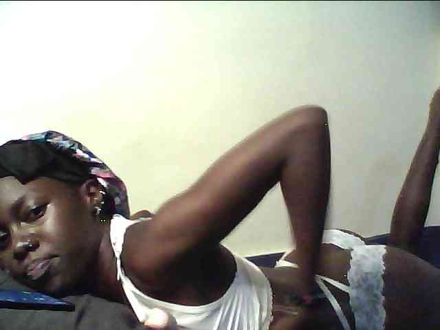 cute-lotty webcam