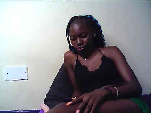 cute-lotty webcam