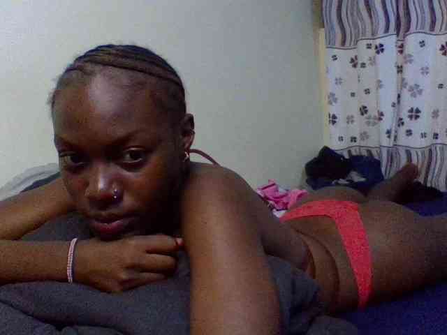 cute-lotty webcam
