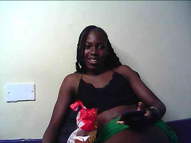 cute-lotty webcam
