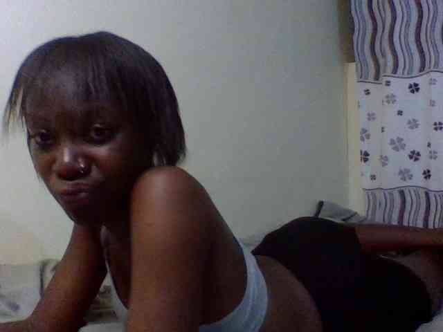 cute-lotty webcam