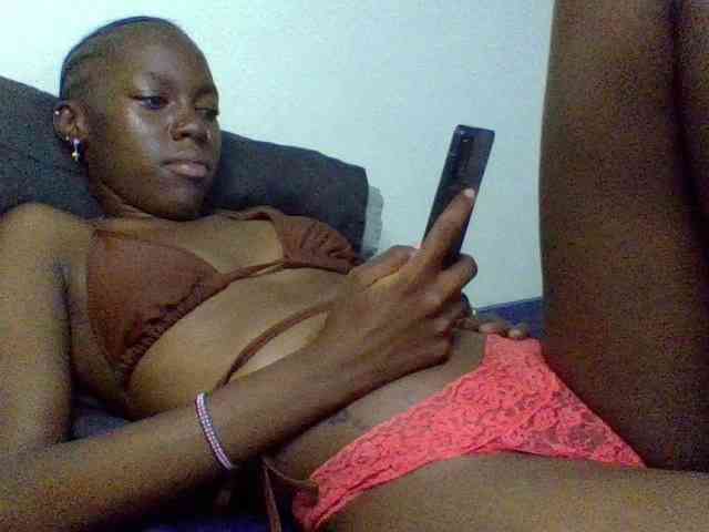 cute-lotty webcam