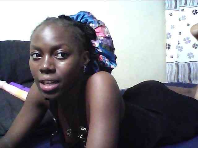 cute-lotty webcam