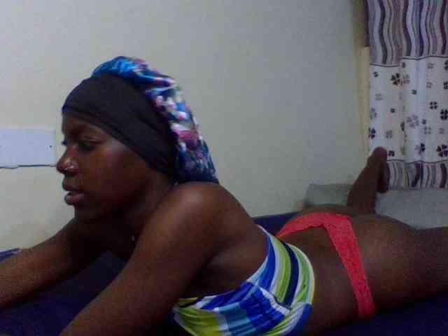 cute-lotty webcam