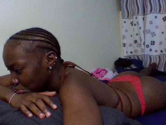 cute-lotty webcam