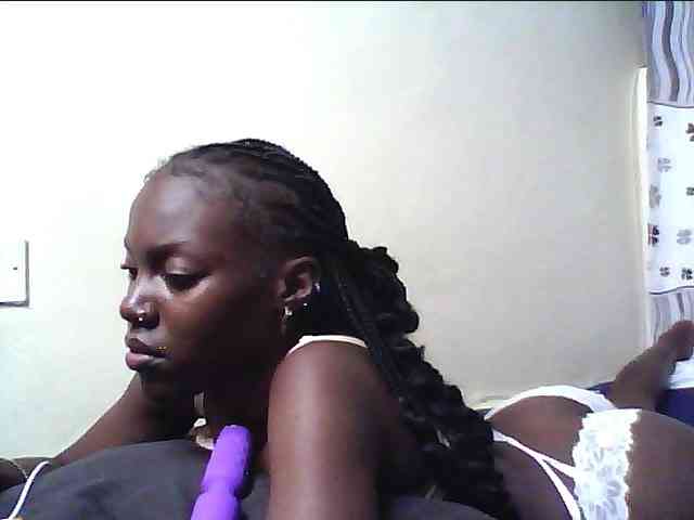 cute-lotty webcam
