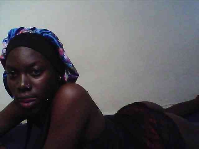 cute-lotty webcam