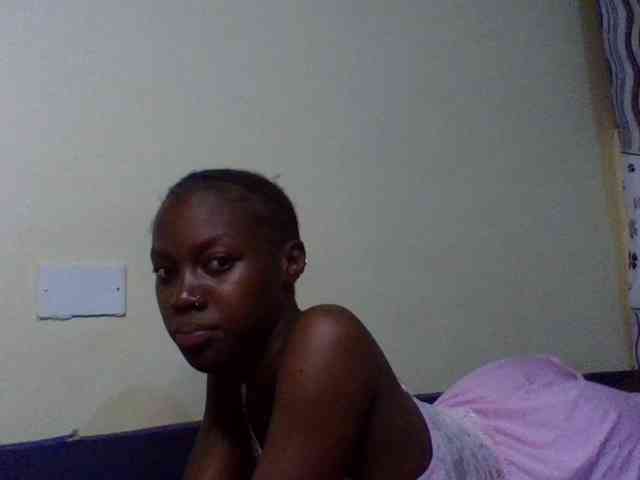 cute-lotty webcam