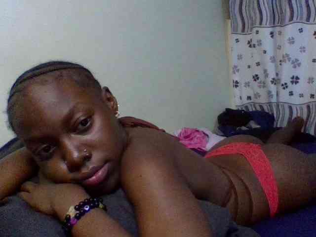 cute-lotty webcam