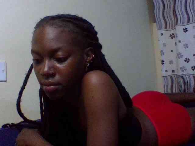 cute-lotty webcam