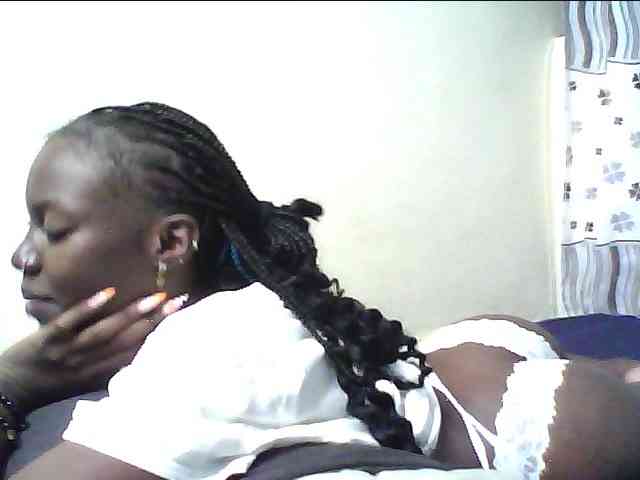 cute-lotty webcam
