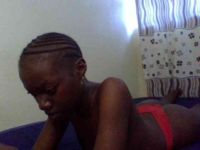 cute-lotty webcam
