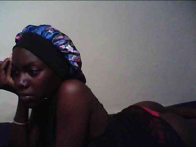 cute-lotty webcam