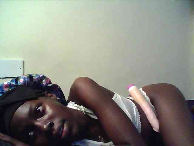 cute-lotty webcam