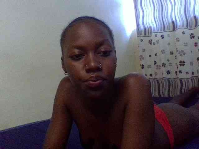 cute-lotty webcam