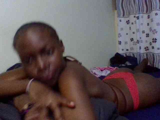 cute-lotty webcam