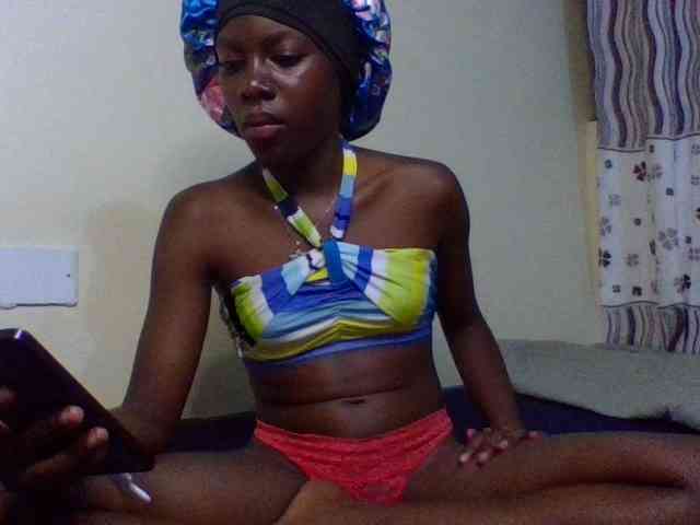 cute-lotty webcam