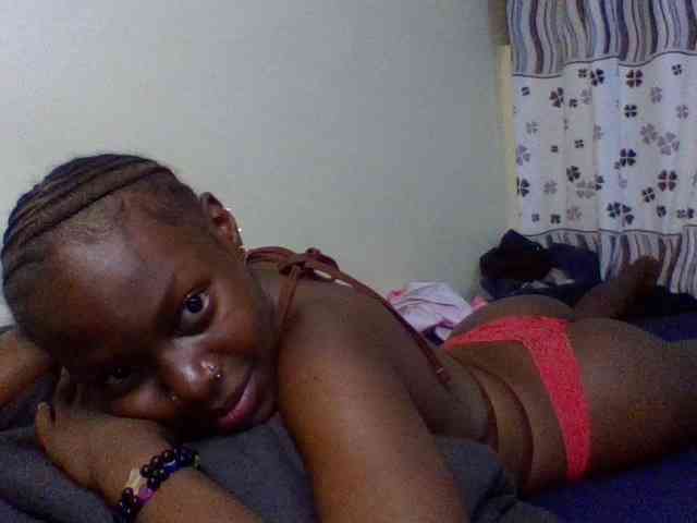 cute-lotty webcam