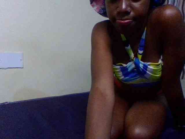 cute-lotty webcam