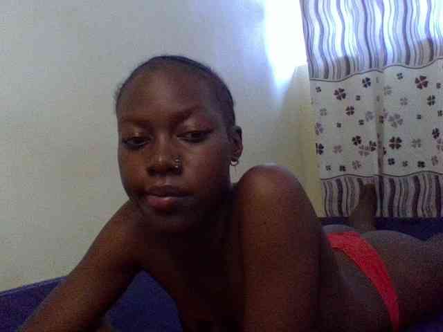 cute-lotty webcam