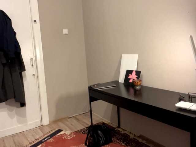 DaniTamura live cam on BongaCams