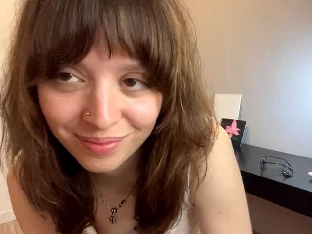 DaniTamura live cam on BongaCams