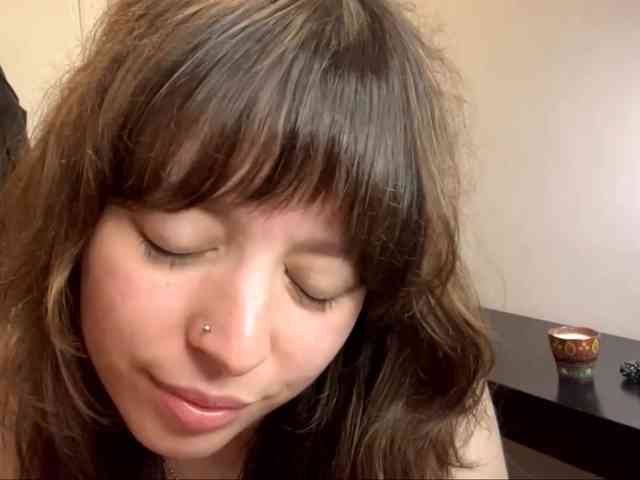 DaniTamura webcam
