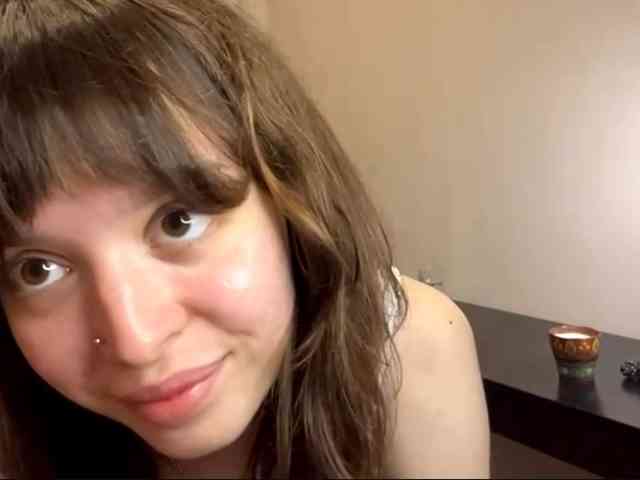 DaniTamura webcam