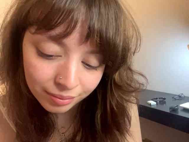 DaniTamura webcam