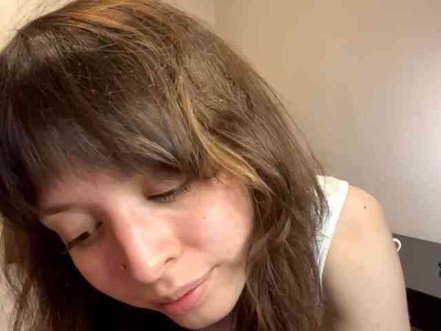 DaniTamura webcam