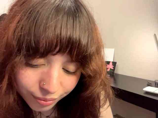 DaniTamura webcam
