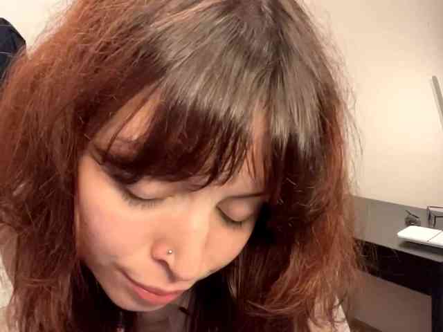 DaniTamura webcam